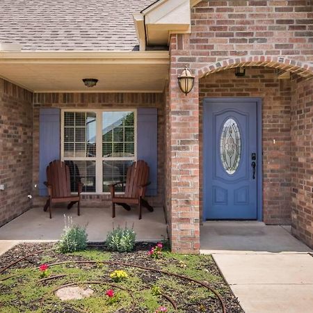 Cheerful 3 Bedroom Home, King Bed, 10 Min From Palo Duro Canyon, Fireplace, Washer Dryer Kültér fotó