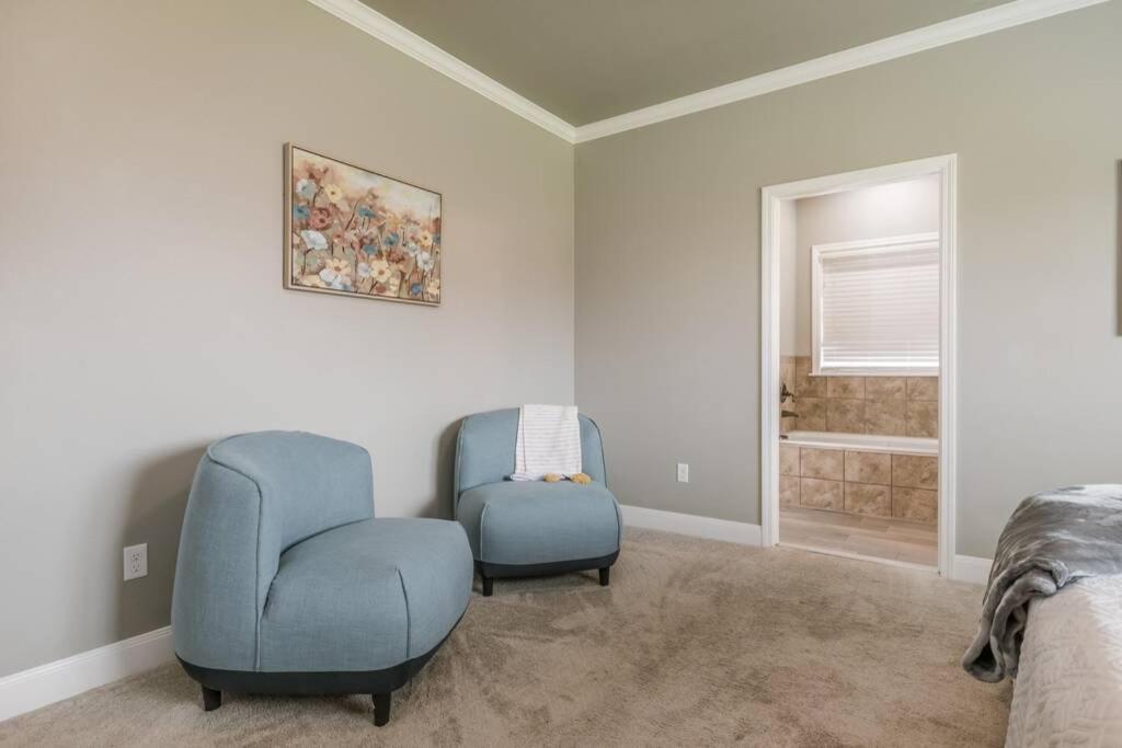 Cheerful 3 Bedroom Home, King Bed, 10 Min From Palo Duro Canyon, Fireplace, Washer Dryer Kültér fotó